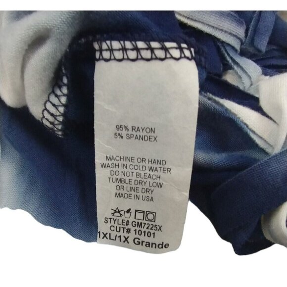 Gemstone Womens 1X Blue Gold Elephant Graphic Lightweight Fringe Tank Top New - Picture 8 of 9